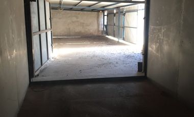 Galpón en alquiler de 4200m2 ubicado en Centro