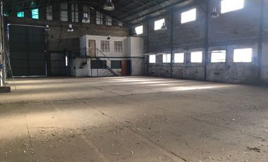 Galpón en alquiler de 4200m2 ubicado en Centro