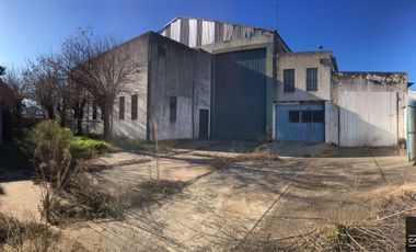 Galpón en alquiler de 4200m2 ubicado en Centro