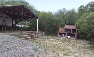 Casa en venta de 2 dormitorios c/ cochera en Colpes