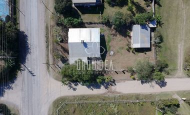 Casa en venta de 3 dormitorios c/ cochera en Campo Quijano