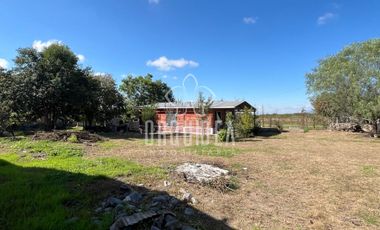 Casa en venta de 3 dormitorios c/ cochera en Campo Quijano