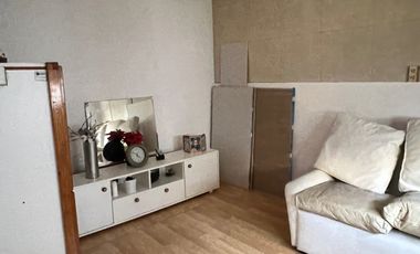 Chalet en venta de 5 dormitorios c/ cochera en General Roca