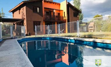 Venta de duplex con pileta en Mina Clavero N043MC
