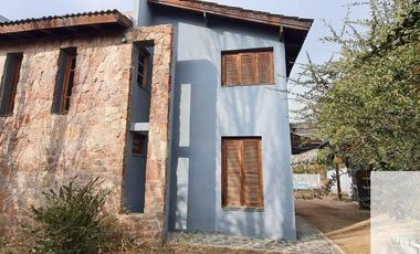 Venta de duplex con pileta en Mina Clavero N043MC