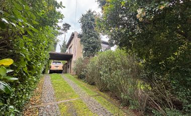 Venta soñado Chalet con piscina en Sierra de Los Padres