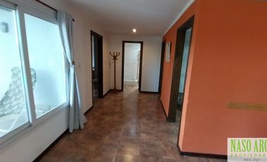 Casa en venta en Sierra de los Padres. Apta Crédito