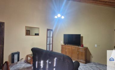 Casa en venta de 4 dormitorios c/ cochera en Maipú