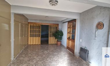 Casa en venta de 4 dormitorios c/ cochera en Maipú