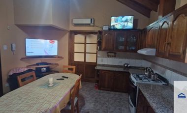 Casa en venta de 4 dormitorios c/ cochera en Maipú