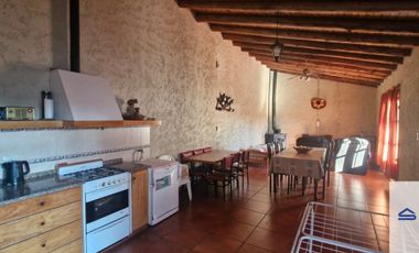 Casa en venta de 4 dormitorios c/ cochera en Maipú