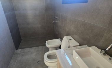 Casa en venta de 3 dormitorios c/ cochera en Russell