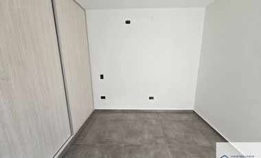 Casa en venta de 3 dormitorios c/ cochera en Russell