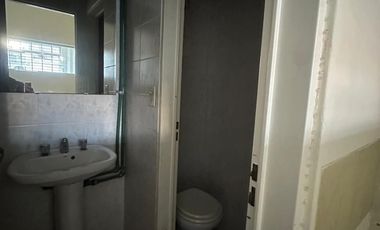 Local comercial en alquiler ubicado en Parque Chacabuco