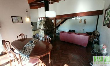 OPORTUNIDAD. BAJO SU VALOR. Chalet venta en Sierra de los Padres. Gas Natural