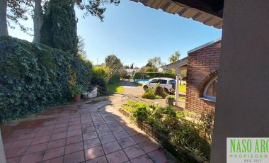 OPORTUNIDAD. BAJO SU VALOR. Chalet venta en Sierra de los Padres. Gas Natural