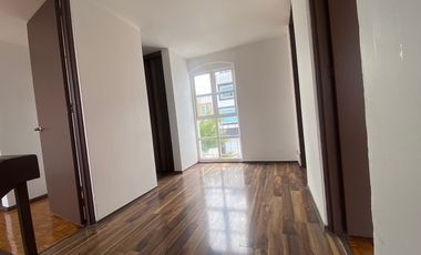 CASA EN RENTA FUENTES DE SATELITE, JARDIN, IMPECABLE.