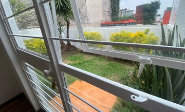 CASA EN RENTA FUENTES DE SATELITE, JARDIN, IMPECABLE.