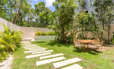 Villa de lujo en Aldea Zamá, Tulum – Inversión segura con entrega inmediata