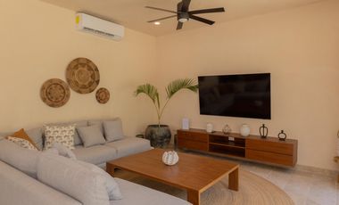 Villa de lujo en Aldea Zamá, Tulum – Inversión segura con entrega inmediata