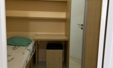 APARTEMEN GREEN PRAMUKA CITY 2 KAMAR FULLY FURNISHED HARGA TERBAIK