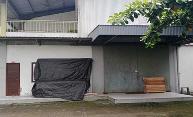 Gudang Seharga Tanah di Jalan Utama Tumbak Bayuh Canggu Bali