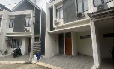 Jual Rumah Minimalis Mewah di Radar Auri Depok