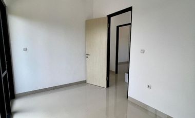 Dijual Rumah Dekat Stasiun Serpong dan Tol Jelupang Serpong, Bintaro