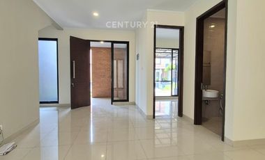 Rumah Rapi Siap Huni Di Discovery Bintaro  8601