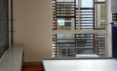 DIJUAL / DISEWAKAN Rumah Furnished Wisata Bukit Mas 3 Lantai