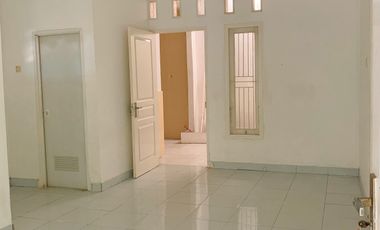 Rumah di kompleks citra mutiara Pagutan