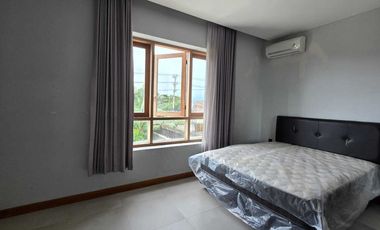 Rumah mewah dekat kampus NW Pagesangan Mataram