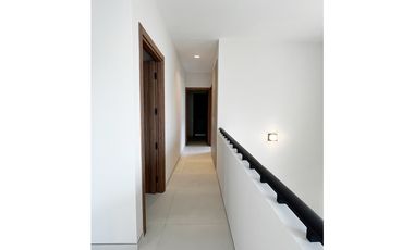 SE ALQUILA CASA SANTA MARIA THE WOODS