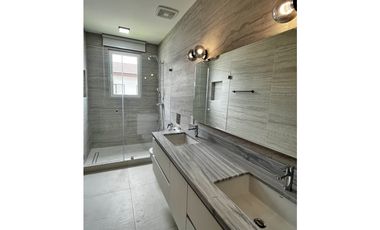 SE ALQUILA CASA SANTA MARIA THE WOODS