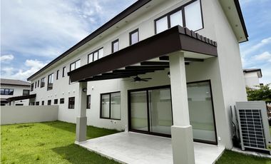 SE ALQUILA CASA SANTA MARIA THE WOODS