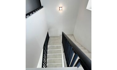 SE ALQUILA CASA SANTA MARIA THE WOODS