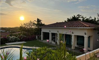 Casa de Playa en venta Retiro en Hacienda Pacífica - San Carlos  (BO)