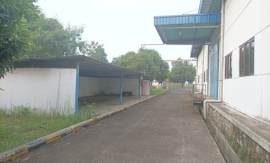 Pabrik Siap Pakai Dibawah Pasaran Dekat Pintu Tol Japek 2 Karawang