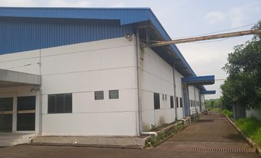 Pabrik Siap Pakai Dibawah Pasaran Dekat Pintu Tol Japek 2 Karawang