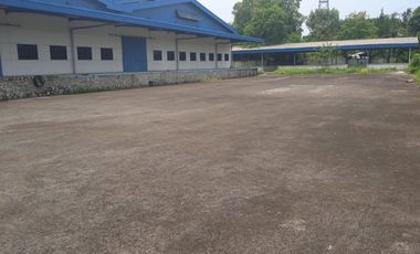 Pabrik Siap Pakai Dibawah Pasaran Dekat Pintu Tol Japek 2 Karawang