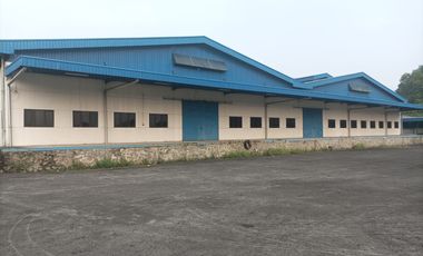 Pabrik Siap Pakai Dibawah Pasaran Dekat Pintu Tol Japek 2 Karawang