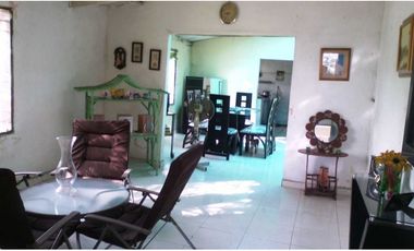 Arriendo venta casa  lote para hostal bodega en Pozos Colorados