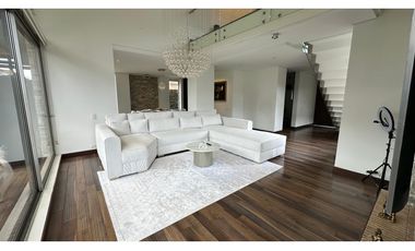 Casa en arriendo Cota Conjunto club House Cota.  Palo de Agua