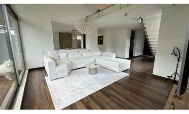 Casa en arriendo Cota Conjunto club House Cota.  Palo de Agua