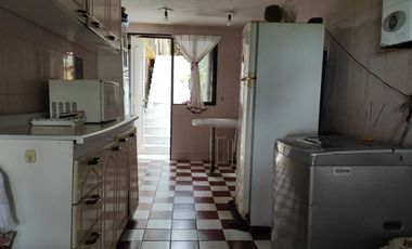 GRAN CASA DE USO HABITACIONAL Y COMERCIAL FRENTE AL MAR