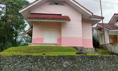 jual rumah di vila cherry 1 blok Q1