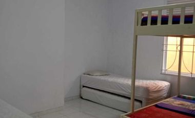 jual rumah di vila cherry 1 blok Q1