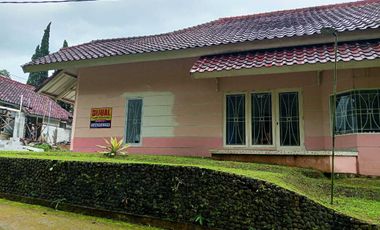 jual rumah di vila cherry 1 blok Q1