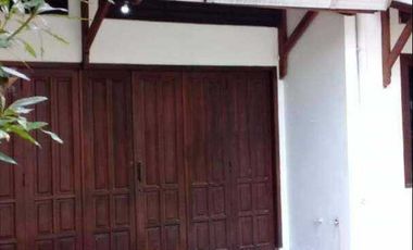 Rumah Besar 2 Lt Pojok+Perabot, Perum Pondok Mutiara, Sidoarjo Kota