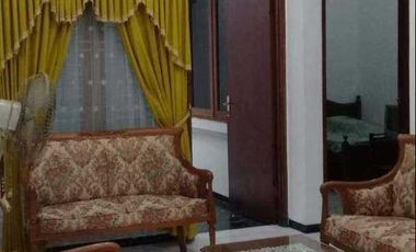 Rumah Besar 2 Lt Pojok+Perabot, Perum Pondok Mutiara, Sidoarjo Kota